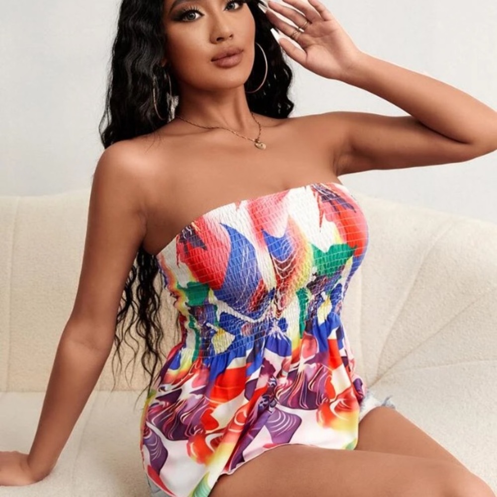 Graphic Print Shirred Peplum Tube Top